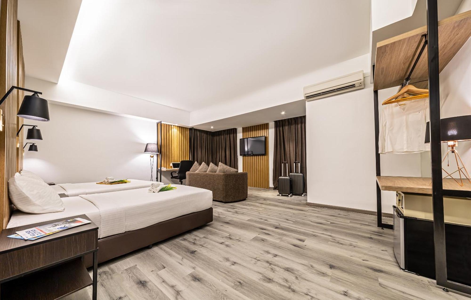Thy Executive Hotel Johor Bahru Zewnętrze zdjęcie