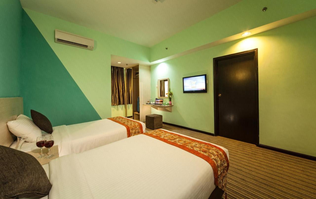 Thy Executive Hotel Johor Bahru Zewnętrze zdjęcie