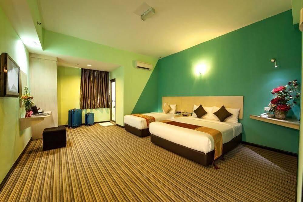 Thy Executive Hotel Johor Bahru Zewnętrze zdjęcie